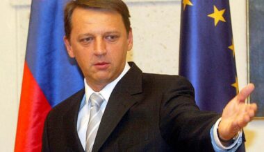 Slovenia Looks to Appoint Ex-Prime Minister Rop as Central-Bank Head