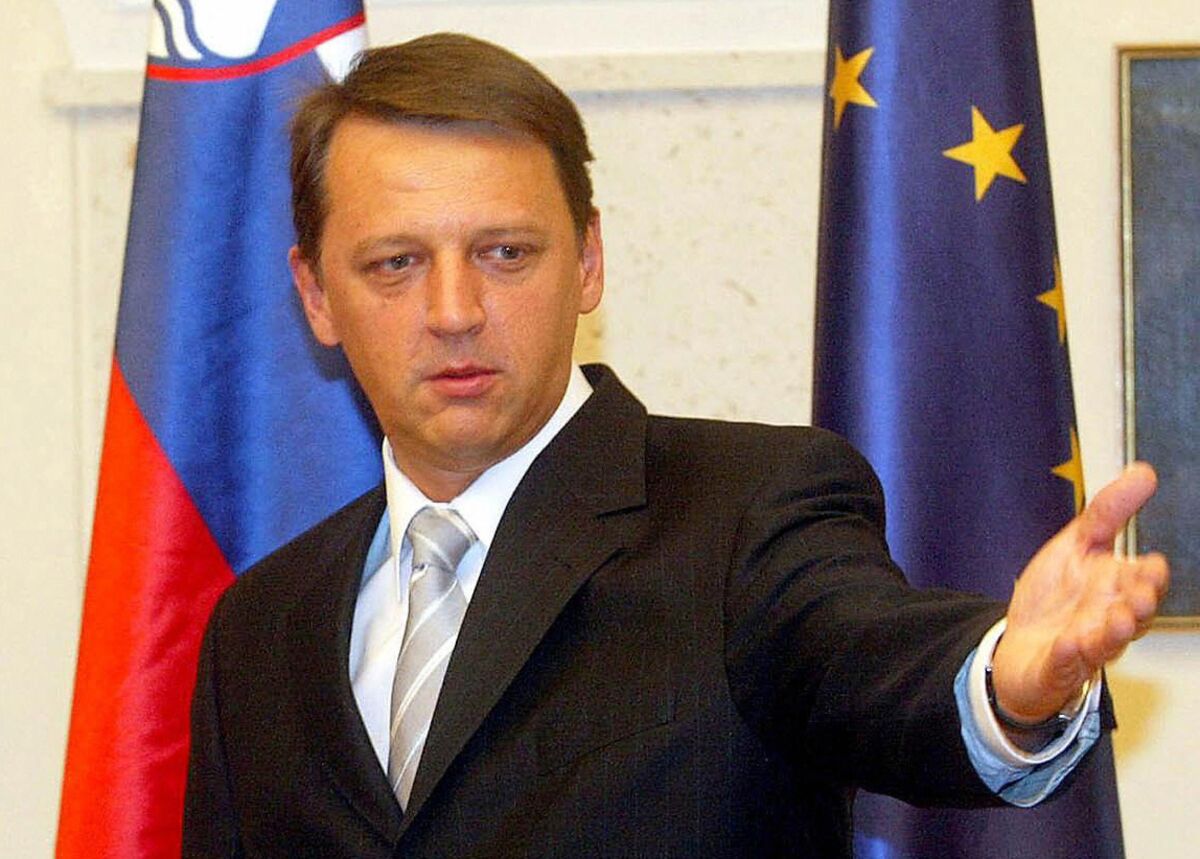Slovenia Looks to Appoint Ex-Prime Minister Rop as Central-Bank Head