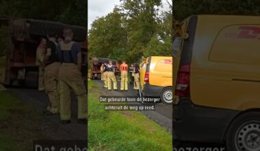 Tractor en pakketbus knallen op elkaar | #shorts