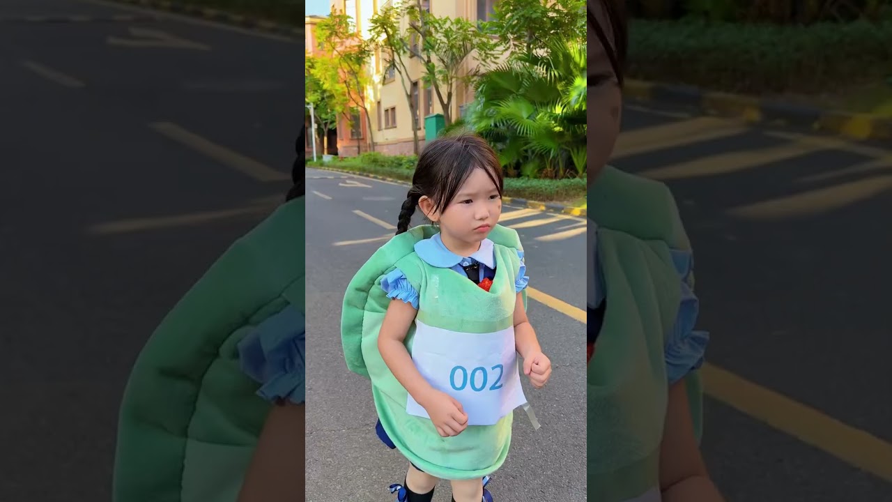 龟兔赛跑：好可爱的小乌龟#short #angel #clown