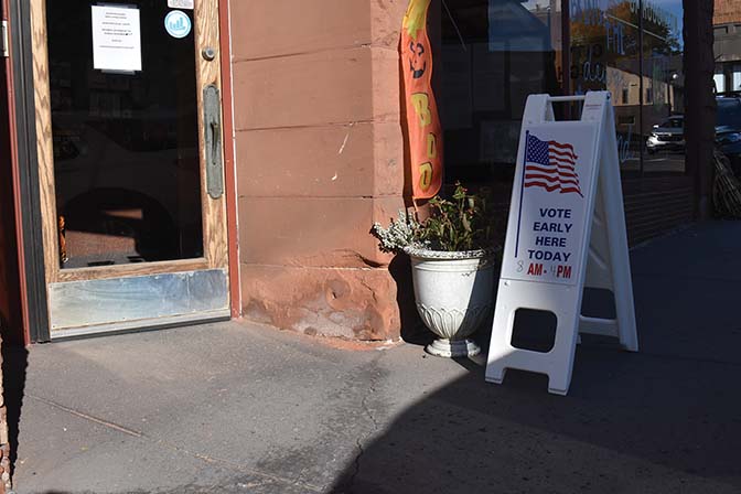 Get out and vote early | News, Sports, Jobs