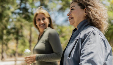 2 ladies walking outdoors