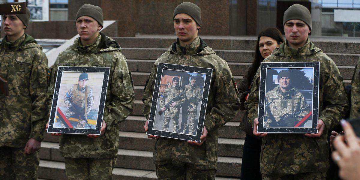 Expert: Ukraine loses 25% of its population