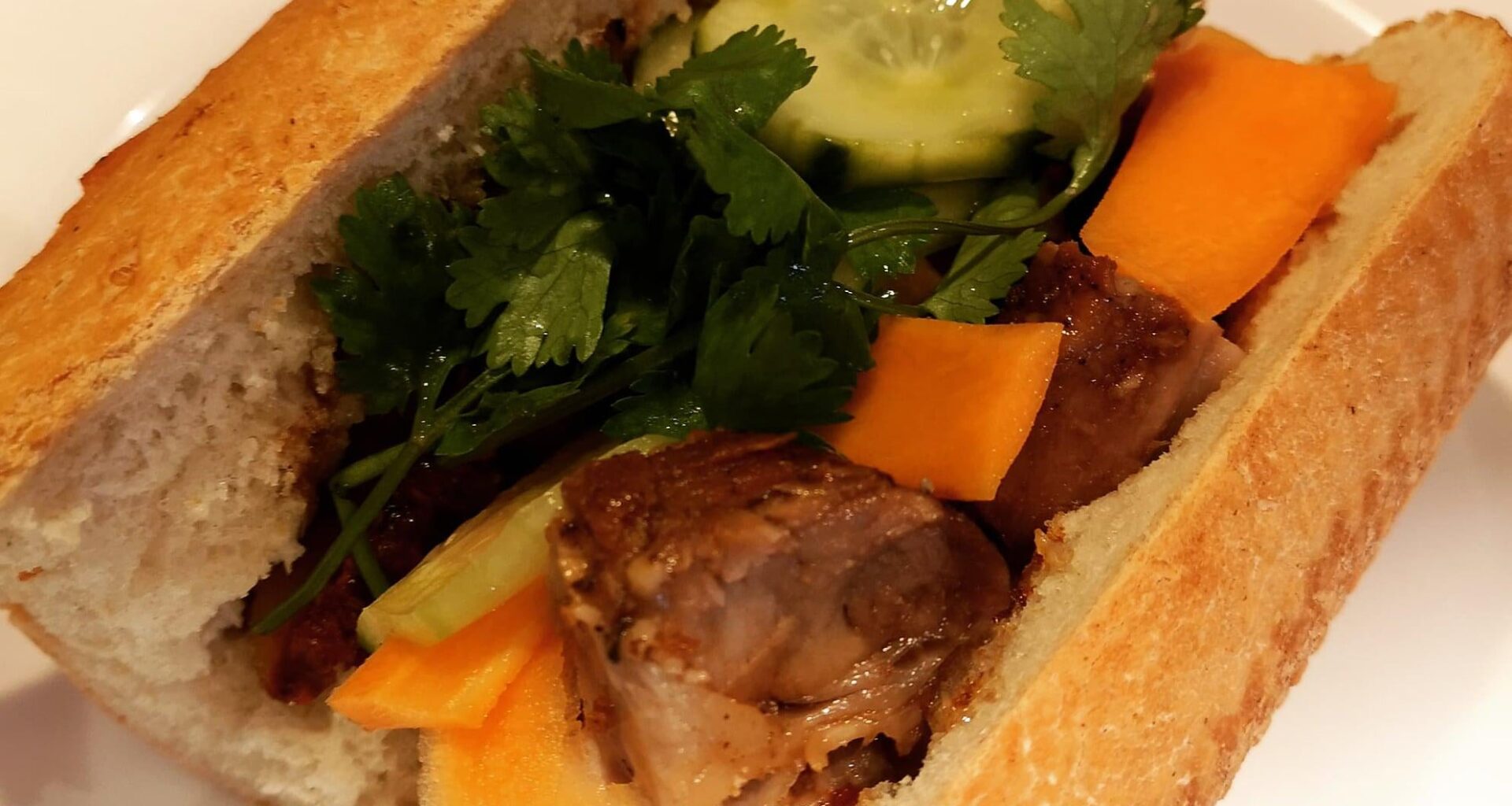 crispy pork belly banh mi