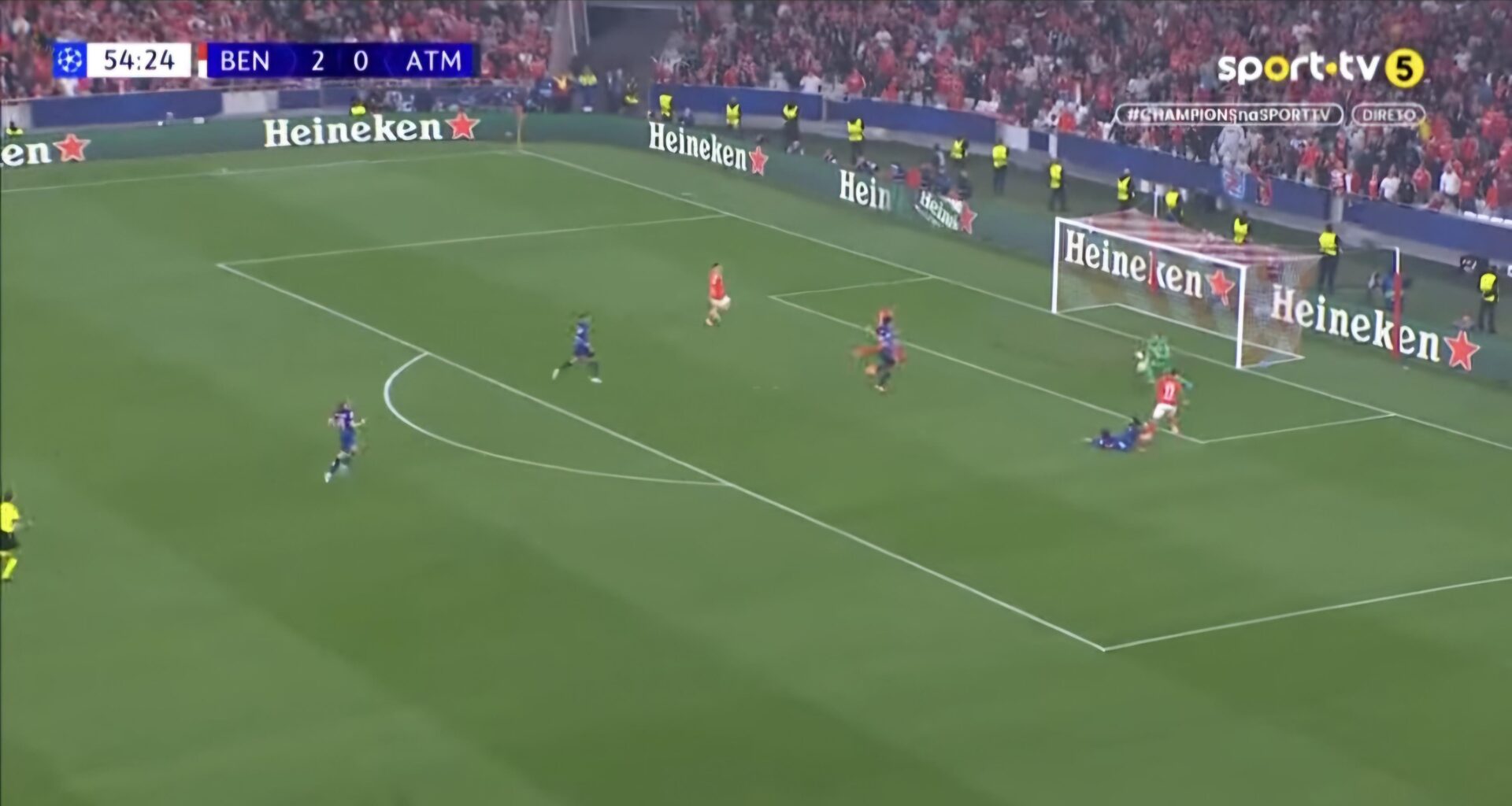 Não sou do Benfica, mas isso até a mim me dói...
