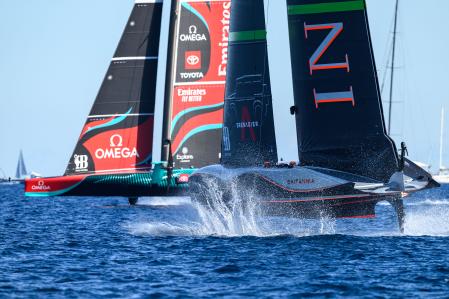 Louis Vuitton 37ª Copa América, EMIRATES TEAM NEW ZEALAND, INEOS BRITANNIA