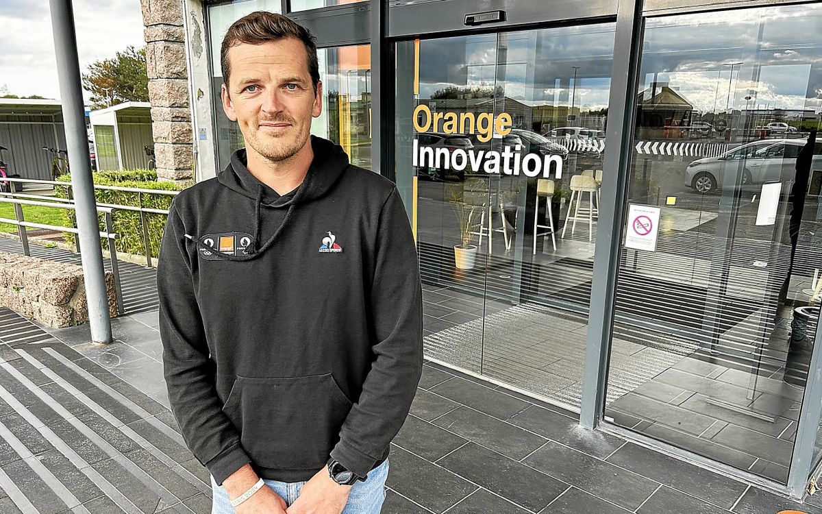 « J’ai eu un petit coup de blues » : à Guingamp, ce technicien d’Orange a encore un peu la tête aux JO