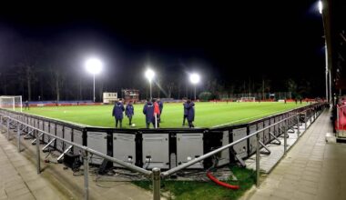 PSV en Feyenoord waarschuwen jeugdspelers voor Instagram-account dat vraagt om naaktfoto's