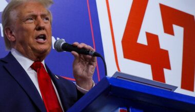 Trump critics seize on strange episodes to say he's unfit for office