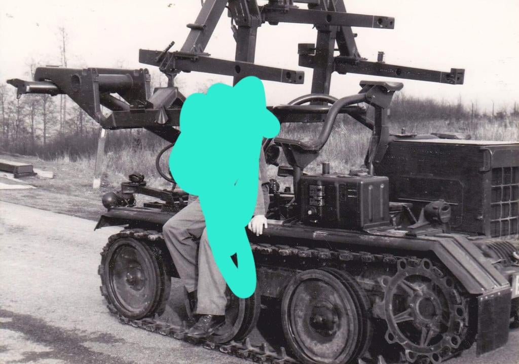 Does anyone know what kind of vehicle this is?