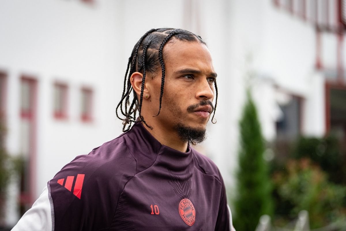 Leroy Sané would love to stay at Bayern, but he sees it’s not getting easier with Michael Olise in the squad. At the moment, Sané is still in talks with Bayern and they remain his first option - but he's also keeping an eye on the market with a contract expiring next summer