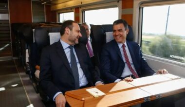 Sánchez dijo en el Senado que la decisión de ver a Delcy fue "muy buen juicio" de Ábalos: Moncloa ahora dice que la desautorizó