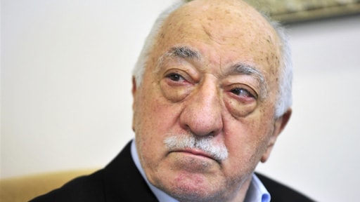 Verdriet bij aanhangers Gülen: 'Van hem moesten we goede burgers in Nederland zijn' 