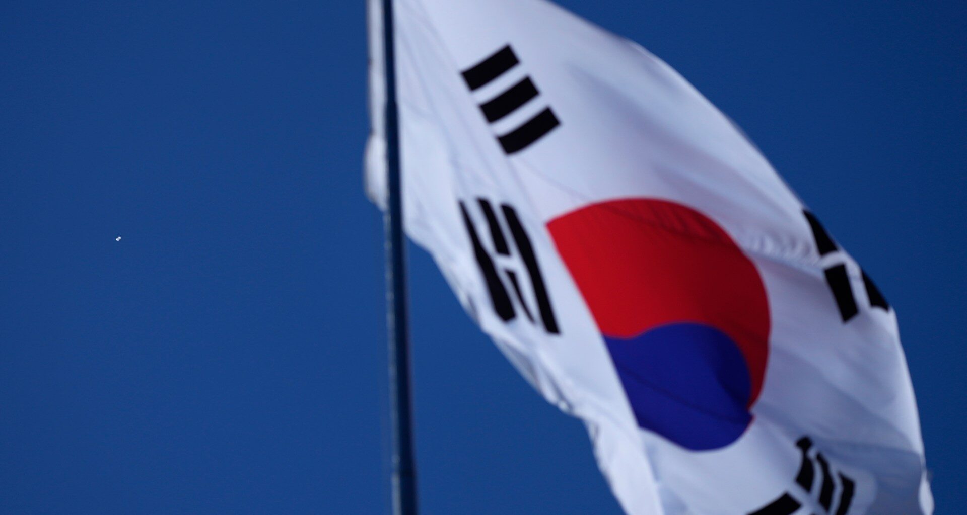 South Korea condemns Russia’s move to seal defence pact with North Korea | Military News