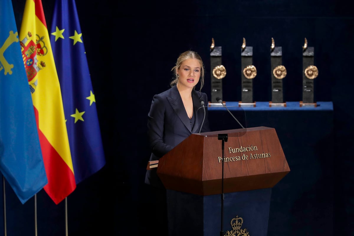 Vídeo | Las emotivas palabras de Leonor de Borbón a Joan Manuel Serrat: “Ha hecho felices a varias generaciones” | Vídeos