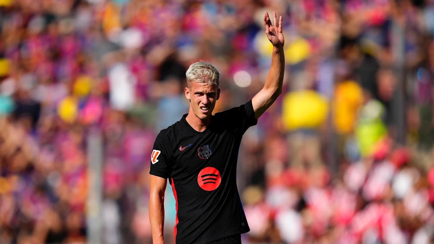 JUST IN: Dani Olmo to join group training on Thursday and is expected to play around 20 minutes against Sevilla. @fansjavimiguel #FCB