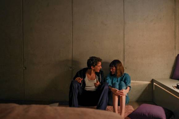 Family Therapy by Sonja Prosenc, copyright: Monoo