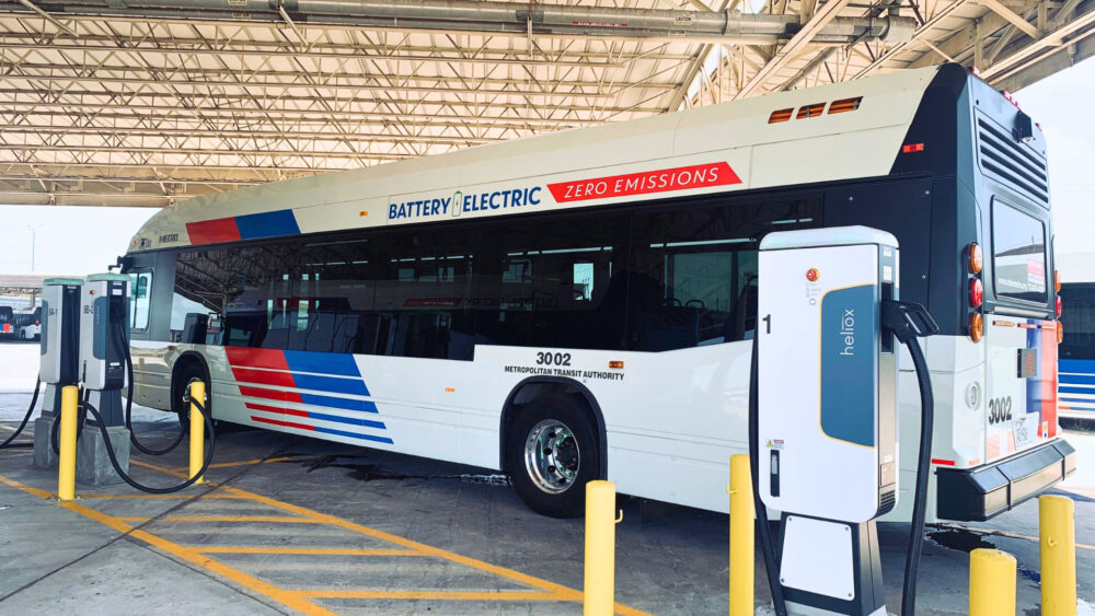 Metro electric bus