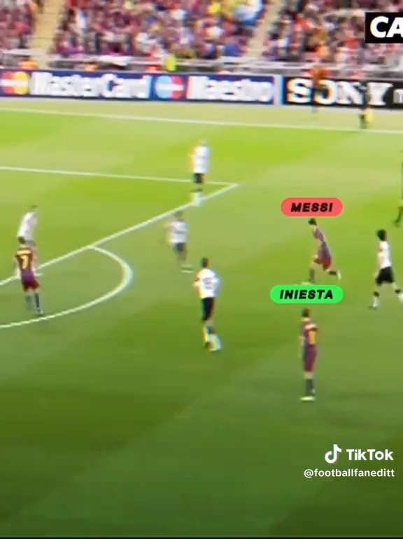 Messi, Xavi & Iniesta linking-up with eachother during Pep's Barca era (2008-2012)
