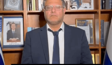 Ca rappelle discrètement la réthorique hitlérienne… non?