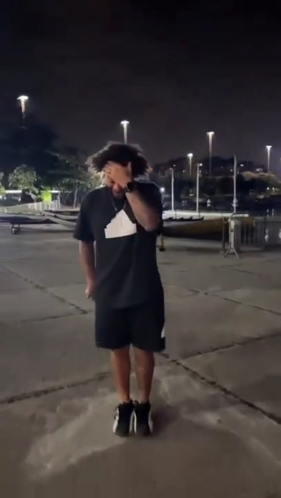 Marcelo's son nutmegs his father 😂😂
