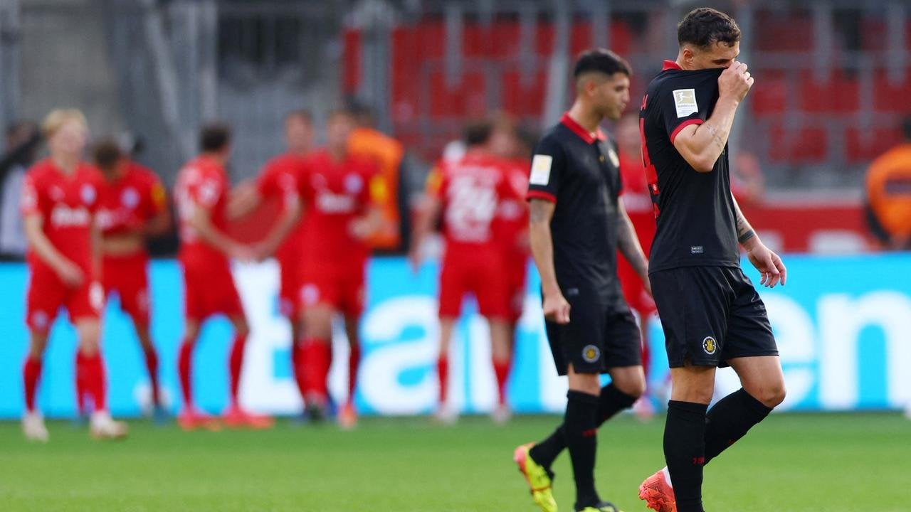 Bayer Leverkusen verschlampt Sieg gegen Holstein Kiel