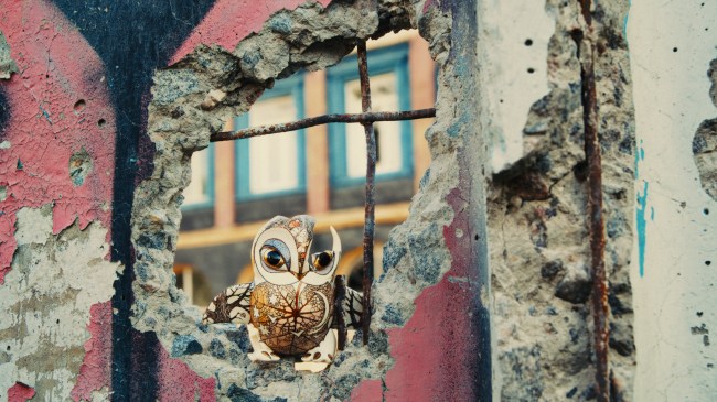 Art Documentary About War in Ukraine