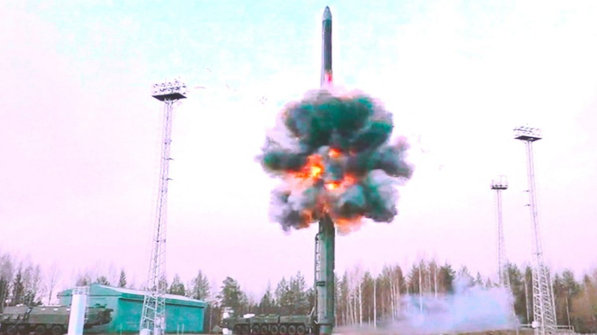 Putin's 'massive' nuclear drills aim to threaten Nato as Ukraine faces tipping point