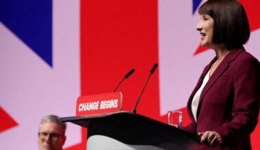 UK's Reeves to change debt target to boost public investment