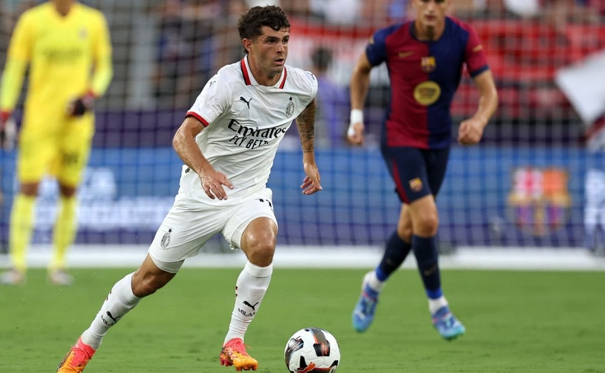 AC Milan and USMNT star Christian Pulisic reportedly drawing Premier League interest