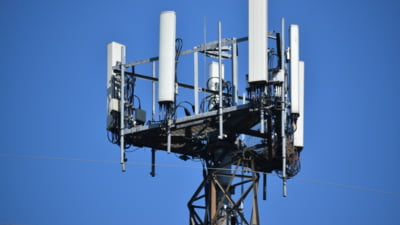 Unul dintre marii operatori de comunicații din România, amendat pentru încălcarea regulilor privind siguranța datelor. Ce a reclamat un client