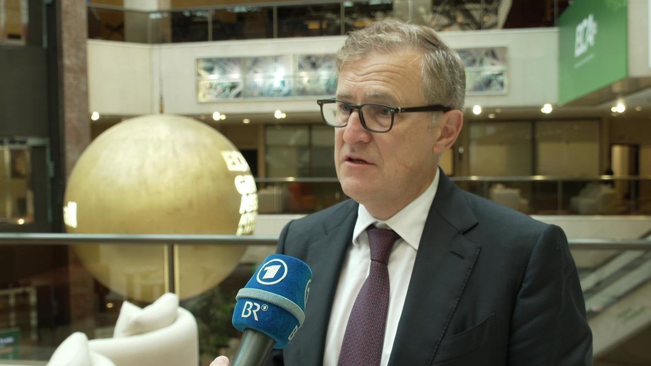 Zu viele Spiele im Kalender? Bayern-Chef Dreesen: "Irgendwo müssen die Gehälter herkommen"