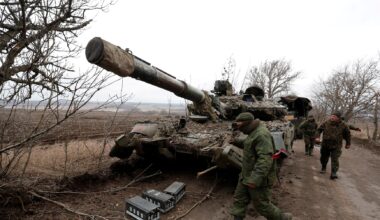 Russian forces capture two villages in eastern Ukraine, Kyiv acknowledges Russian pressure