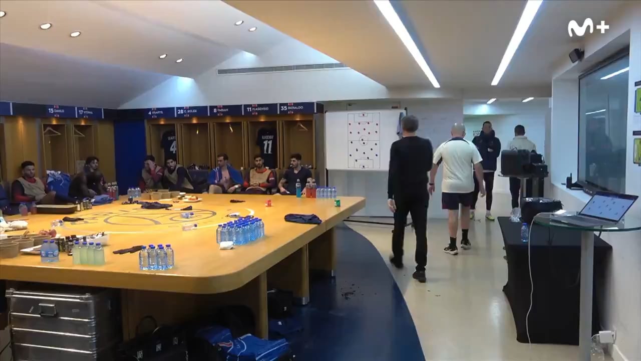 [Movistar+] Luis Enrique half-time speech from last year's UCL match