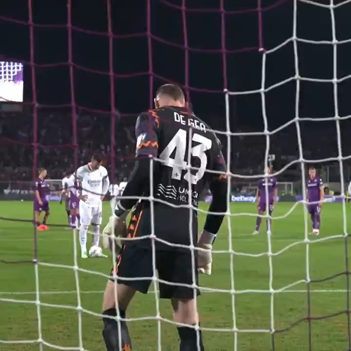DeGea's 𝐒𝐔𝐏𝐄𝐑 𝐃𝐎𝐌𝐄𝐍𝐈𝐂𝐀 𝐒𝐄𝐑𝐀