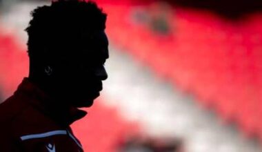 Balotelli set for Italy return with injury-hit strugglers Genoa