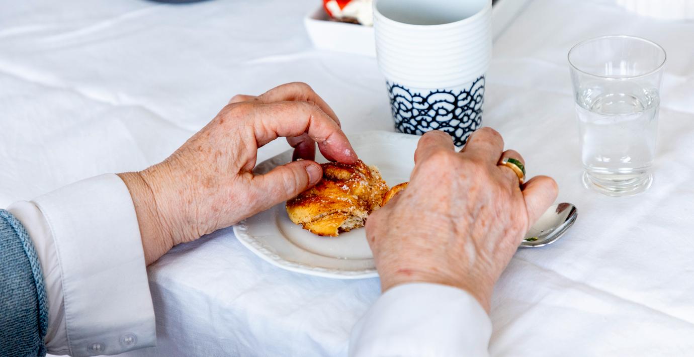 Hälften kollar inte register vid äldreomsorgjobb