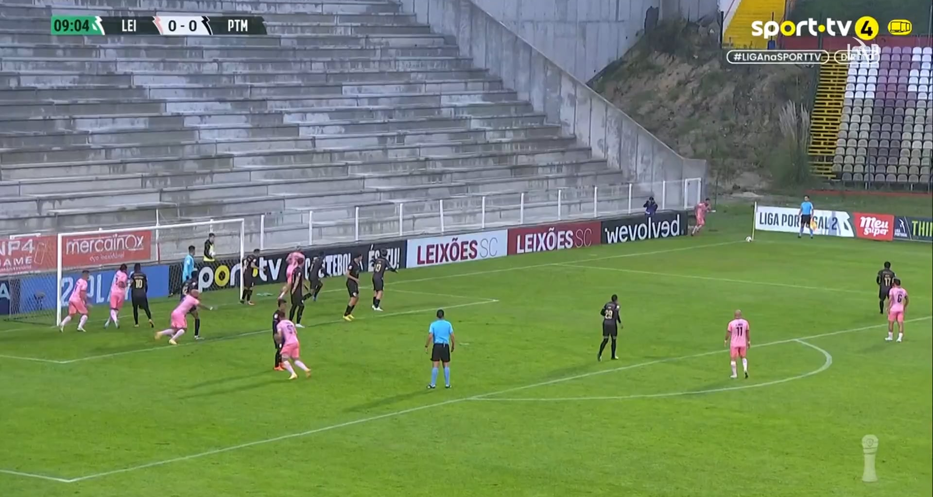 Golo de canto direto no Leixões - Portimonense