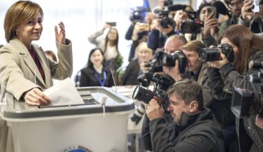 La présidente sortante Maia Sandu, à Chisinau, le 20 octobre. 50,46 % des Moldaves ont voté pour l’entrée de leur pays dans l’Union européenne. Un élan bien moins fort que prévu, parasité par une ingérence russe multiforme.