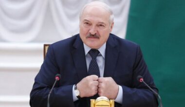 Lukashenko warns of war if Russia attempts to annex Belarus