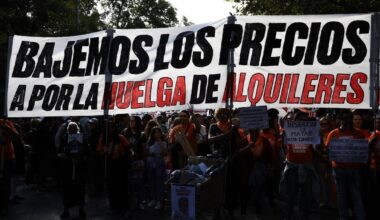 Miles de personas salen a la calle y exigen 'un cambio' urgente contra la subida de los precios del alquiler y la vivienda