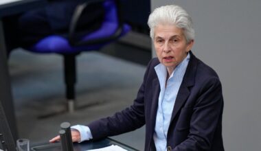 Reaktion auf Nordkoreas Kräfte: Strack-Zimmermann will "NATO-Soldaten in Ukraine-Uniform"