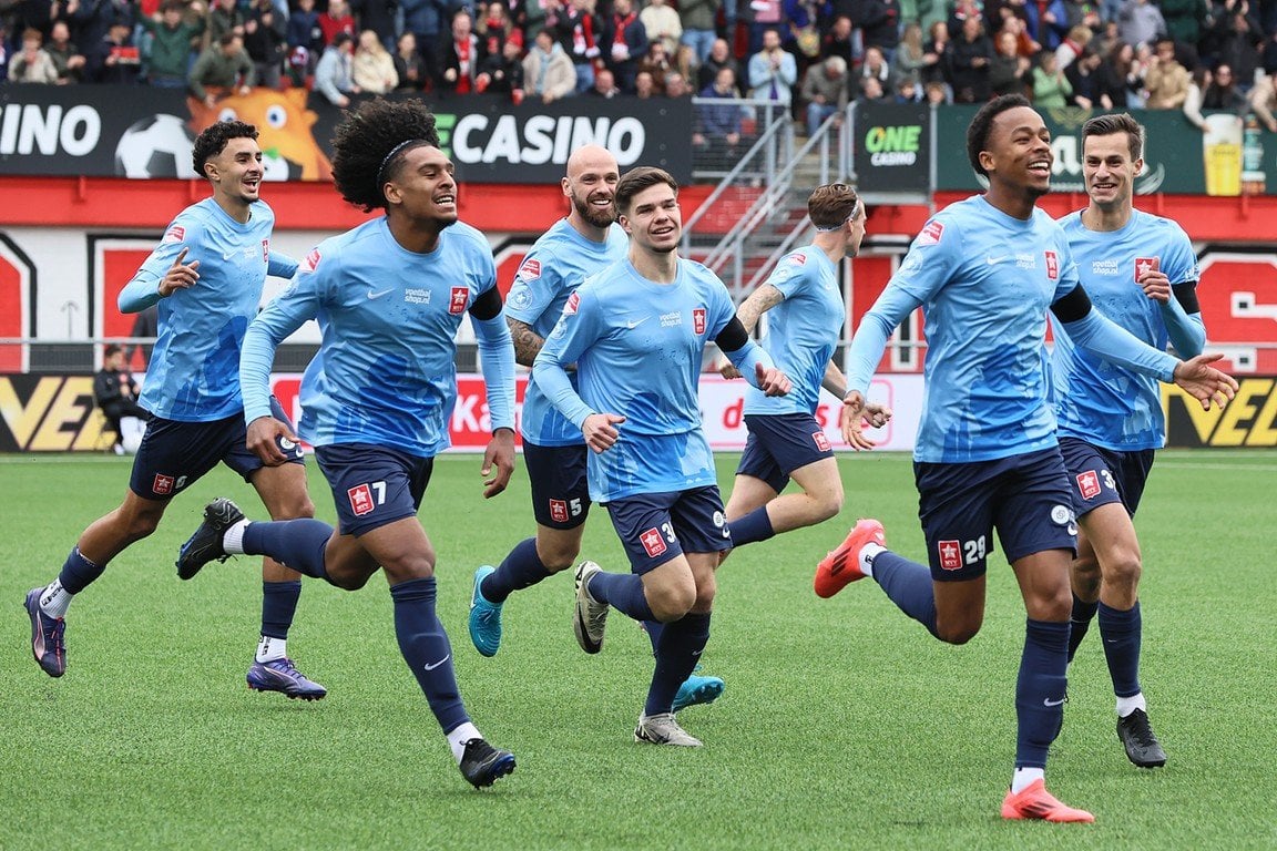 MVV bezorgt VVV pijnlijke middag tijdens Limburgs onderonsje