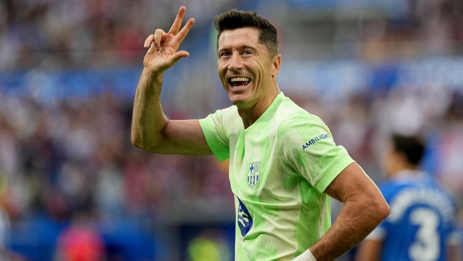 JUST IN: There’s NO injury for Lewandowski, he’ll be available for Sevilla. @fansjavimiguel #FCB