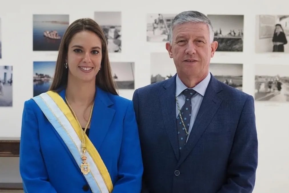 La alcaldía hereditaria de Palos de la Frontera (Huelva): se retira después de 30 años y le deja el sillón a su hija