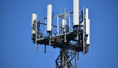 Unul dintre marii operatori de comunicații din România, amendat pentru încălcarea regulilor privind siguranța datelor. Ce a reclamat un client