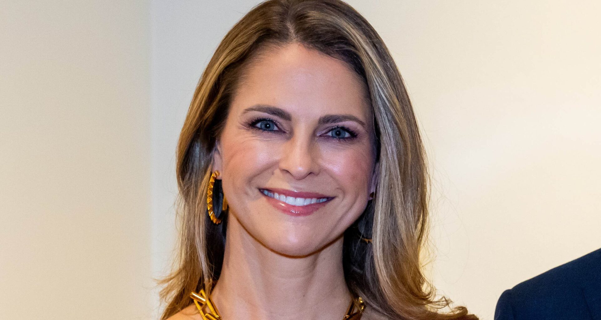 Prinsessan Madeleine vikarierar för kungen | Sverige