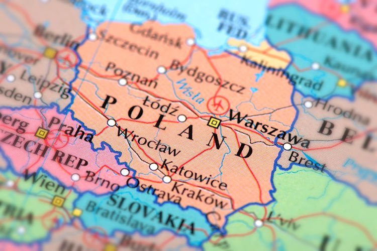 Poland’s economy falters but continues to outperform EU peers