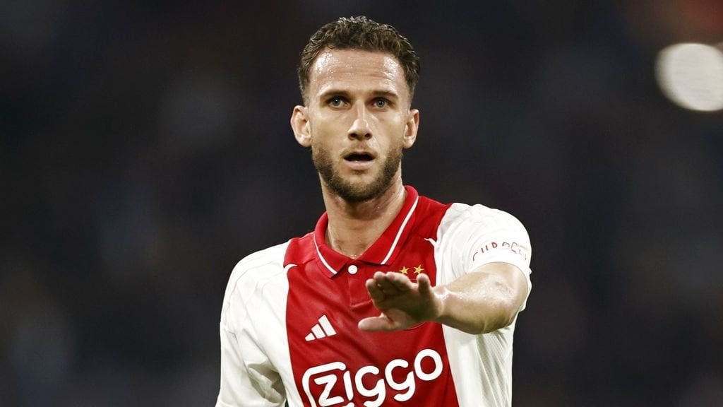 Als controleur moet Van den Boomen doseren bij Ajax: 'Nadenken en organiseren'