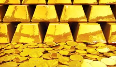 Gold prices soared due to geopolitical tensions, declining US yields